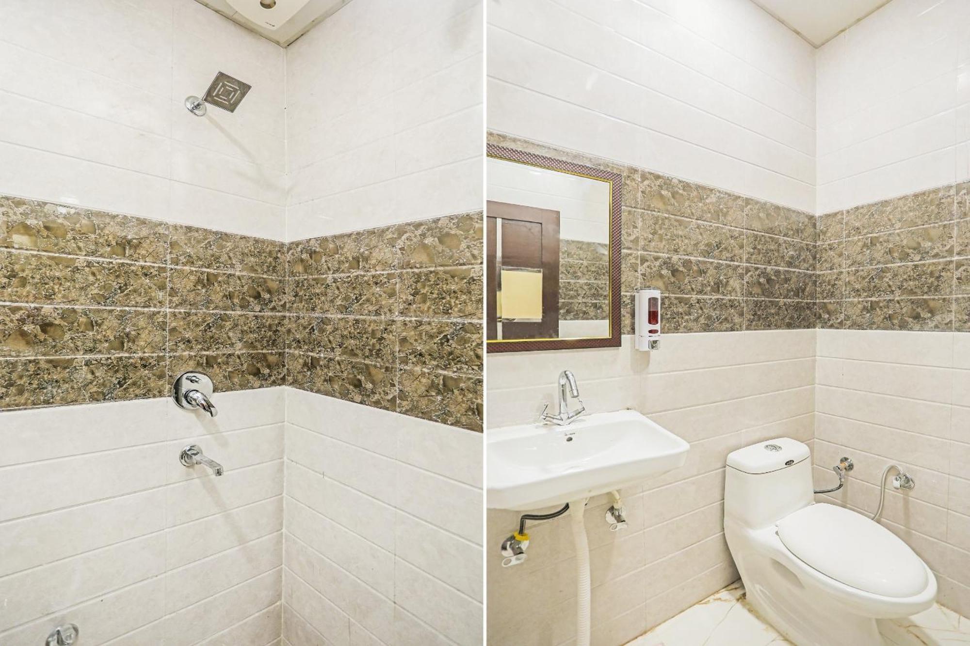 Hotel O Kashish Residency Near Model Town Metro Station นิวเดลี ภายนอก รูปภาพ